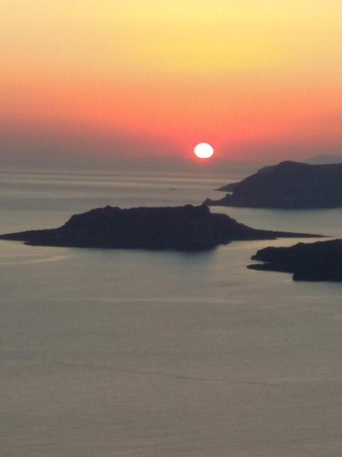 Santa Rinoula Suites Sea Sunset Views Adults Only Megalochori  Exterior foto